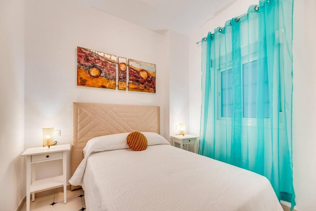 Lxr La Perla Renovated 2Hab. Apt เบนัลมาเดนา ภายนอก รูปภาพ